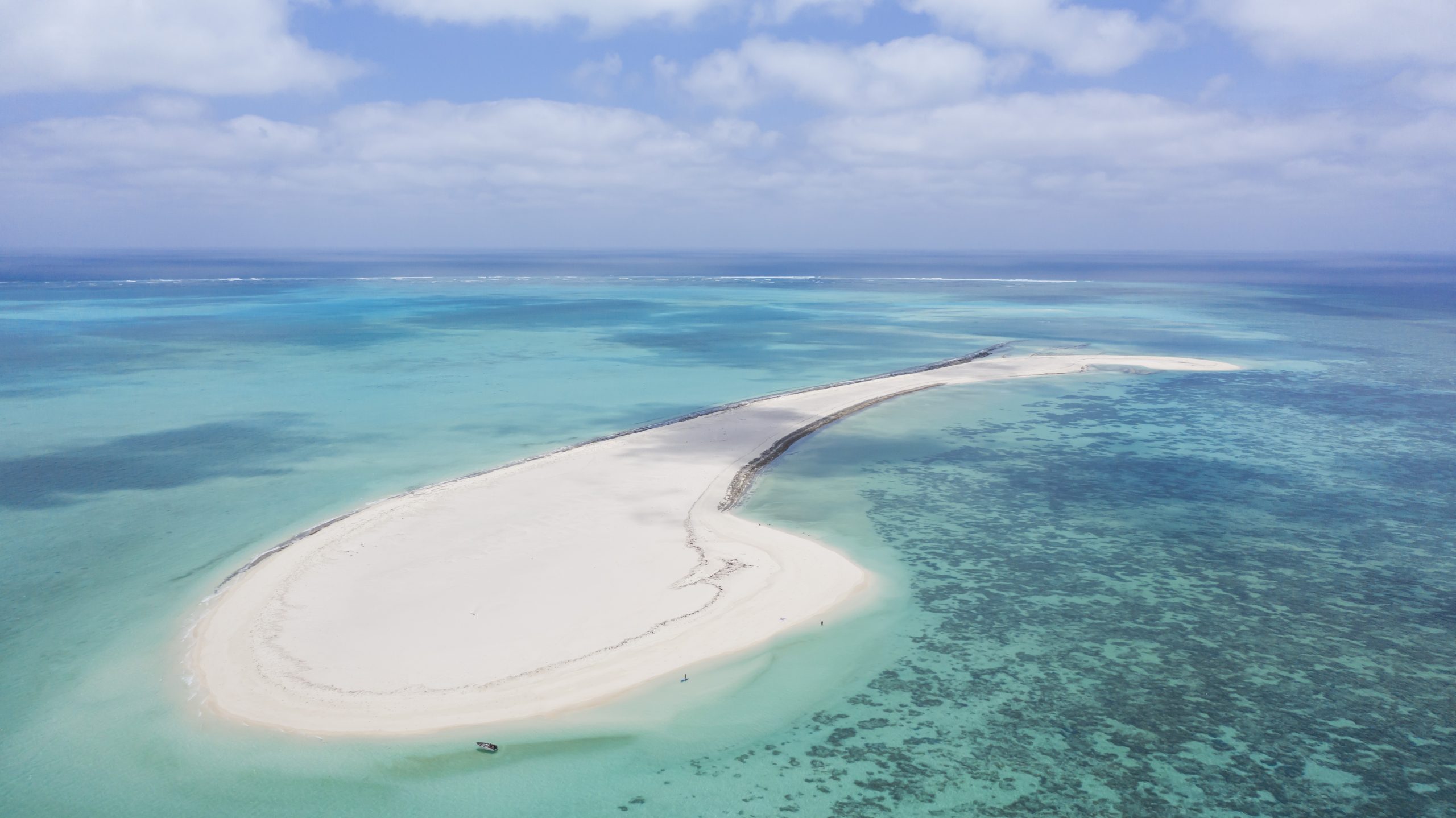 Bedwell island - Rowley Shoals Cruise