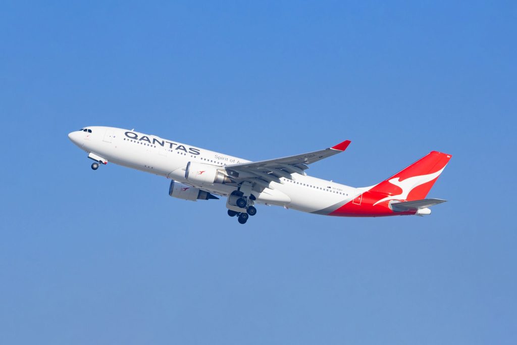 Qantas Perth London Flights